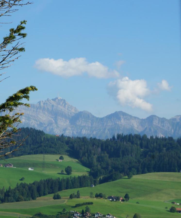 Bed and Breakfast Gaestehaus Aemisegg Sankt Peterzell Zewnętrze zdjęcie